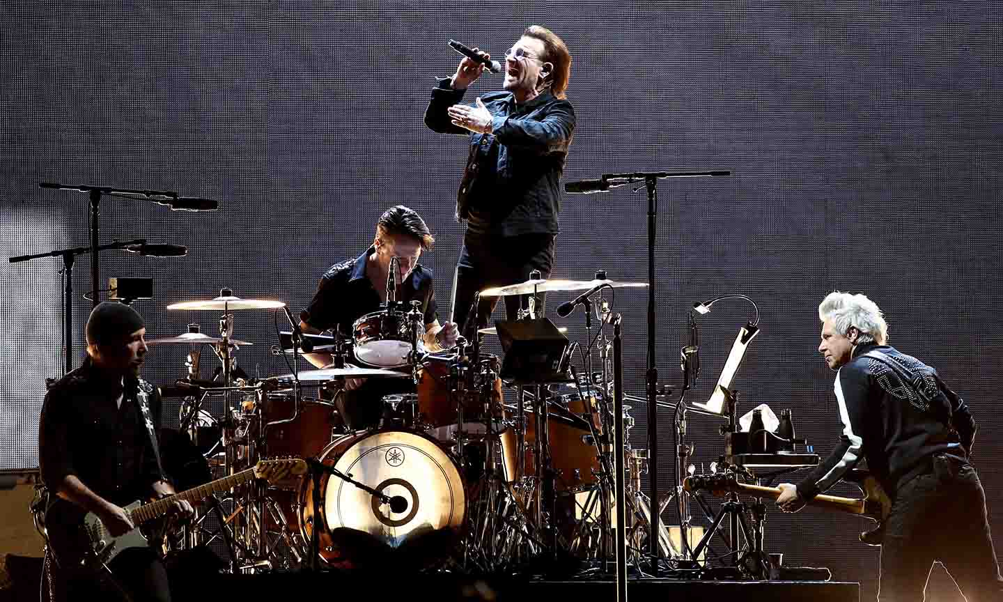 U2 - 25 Facts And Bits Of Nonsense